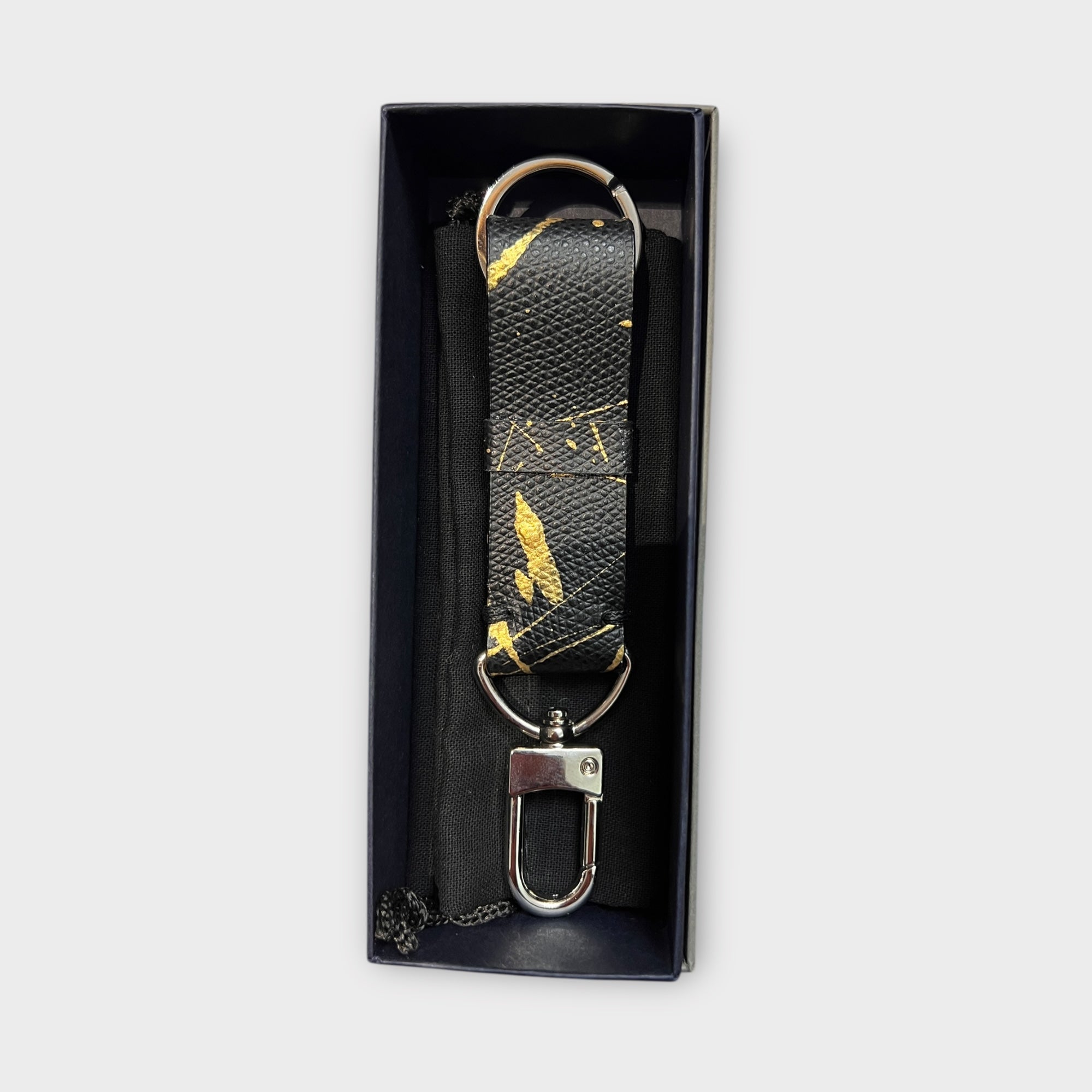 Portachiavi In Pelle Dipinta A Mano