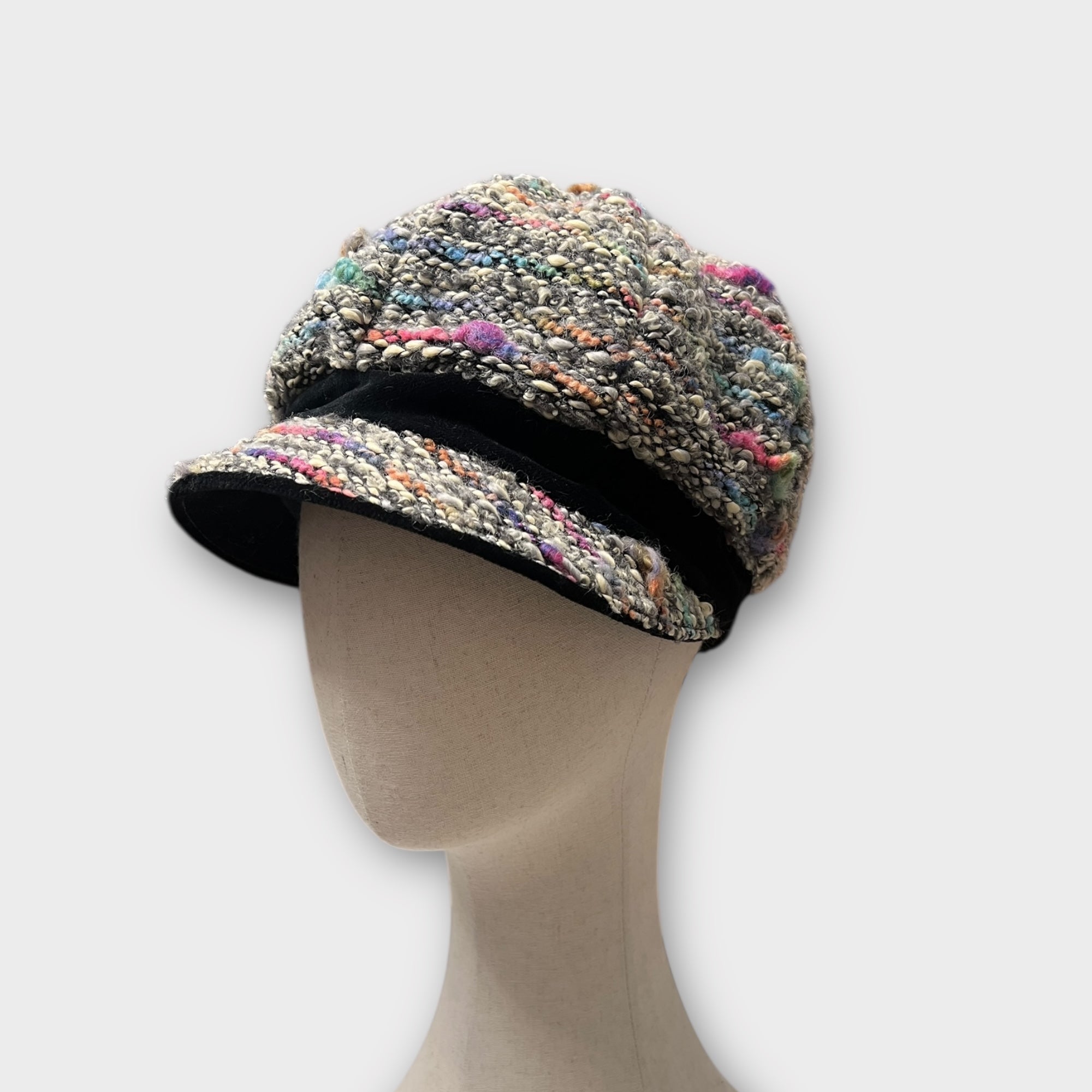 Berretto Donna In Lana Con Visiera In Tessuto Bouclé multicolor