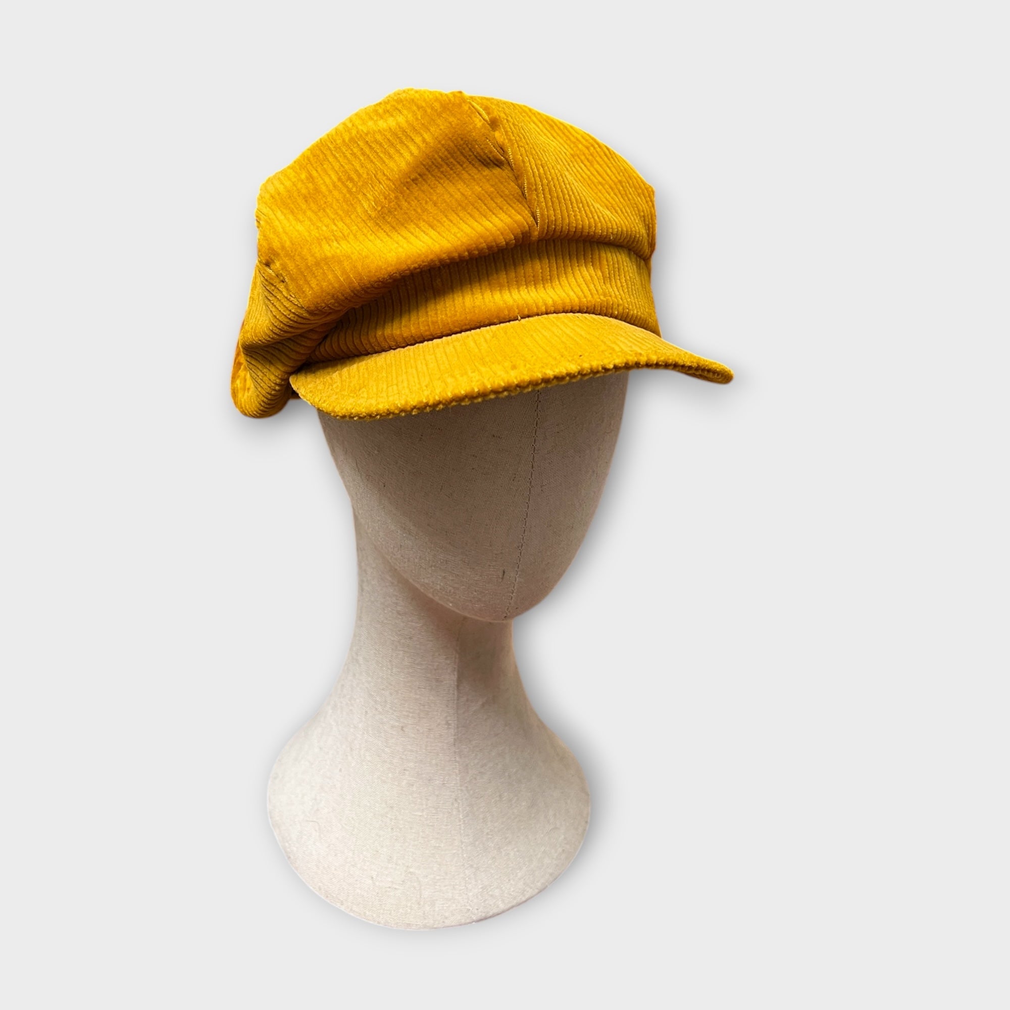 Berrettone 8 Spicchi Unisex In Velluto A Coste Con Visiera