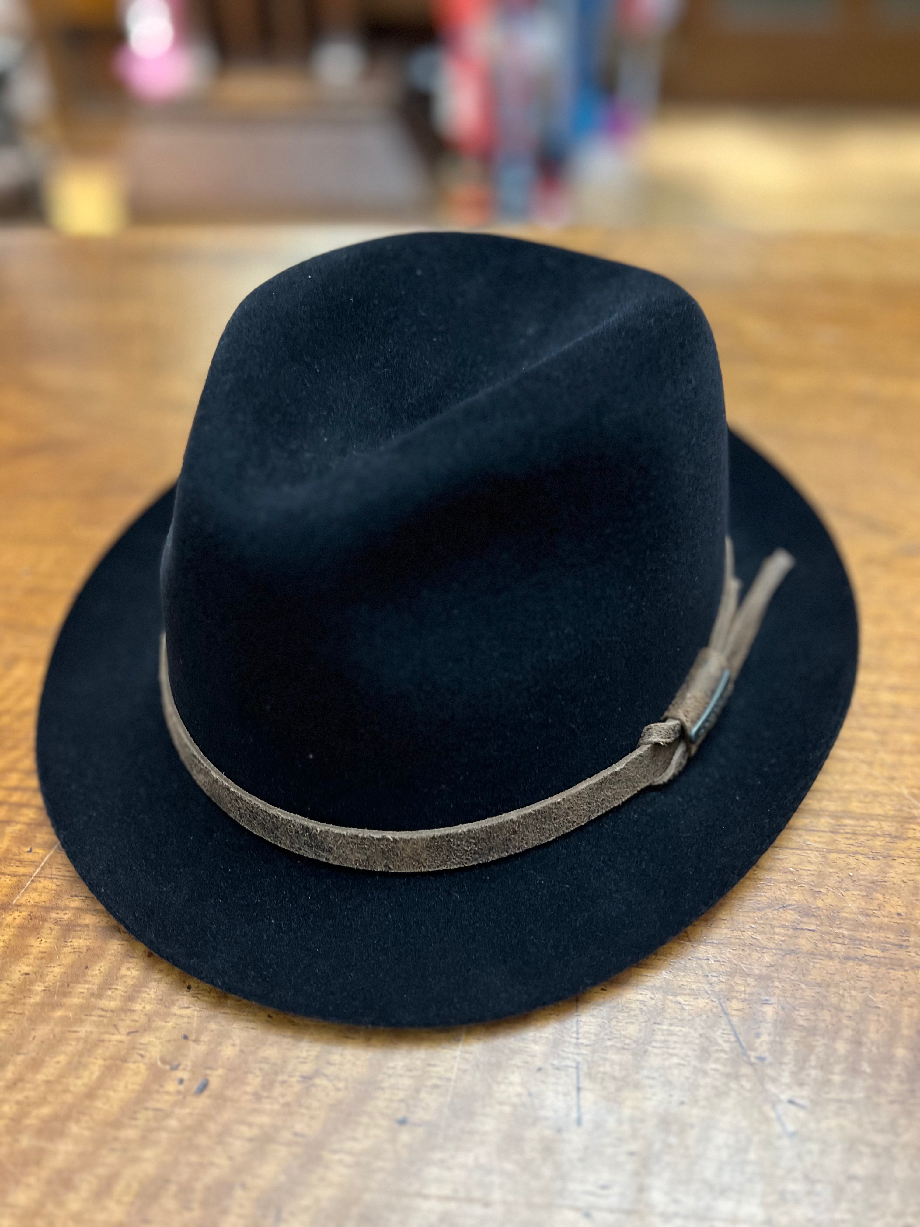 Cappello Stetson Nero in Feltro di Lepre  e Cinta in Pelle