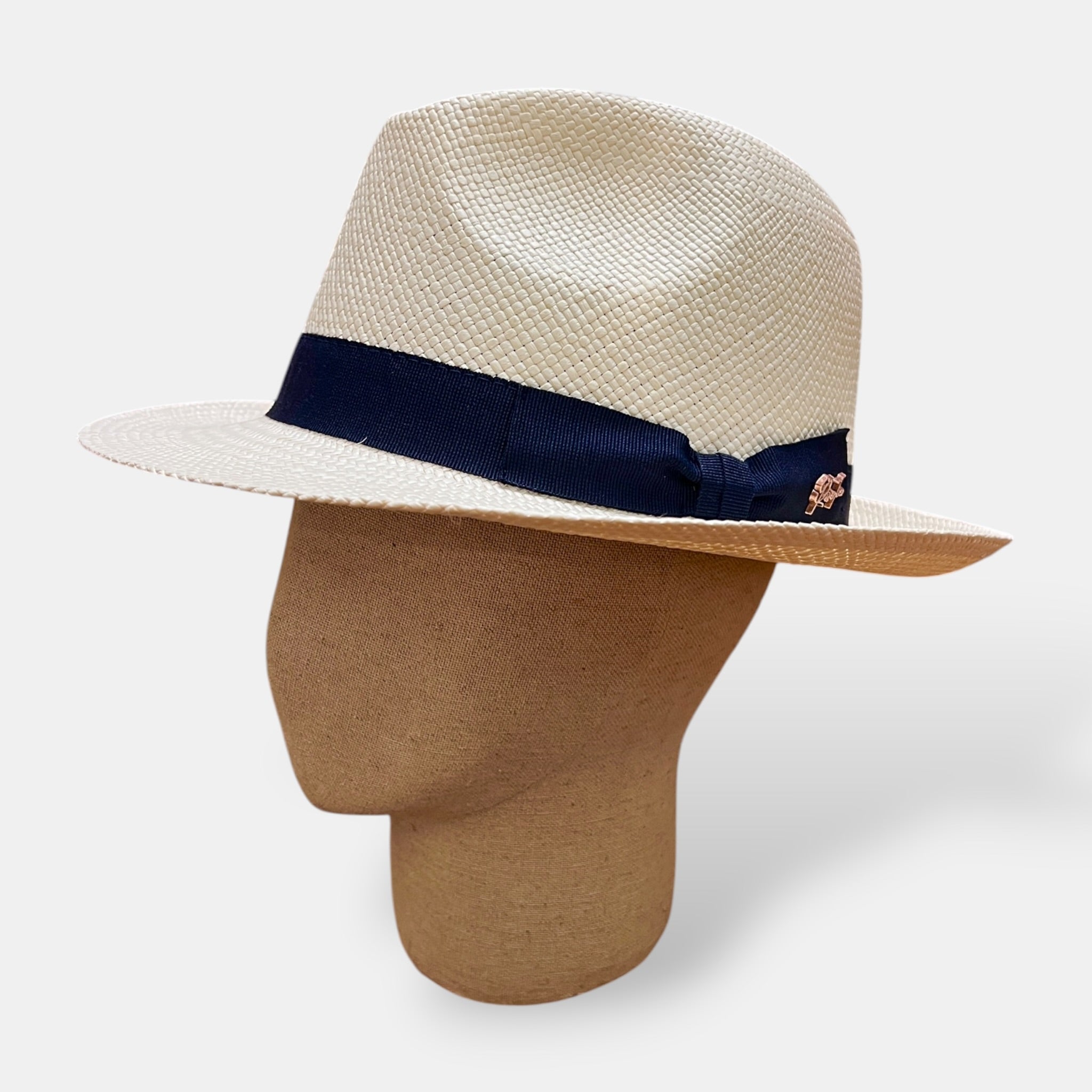 Cappello Panama Originale In Paglia Toquilla  Sbiancato con Nastro Blu - Cappelleria Bacca