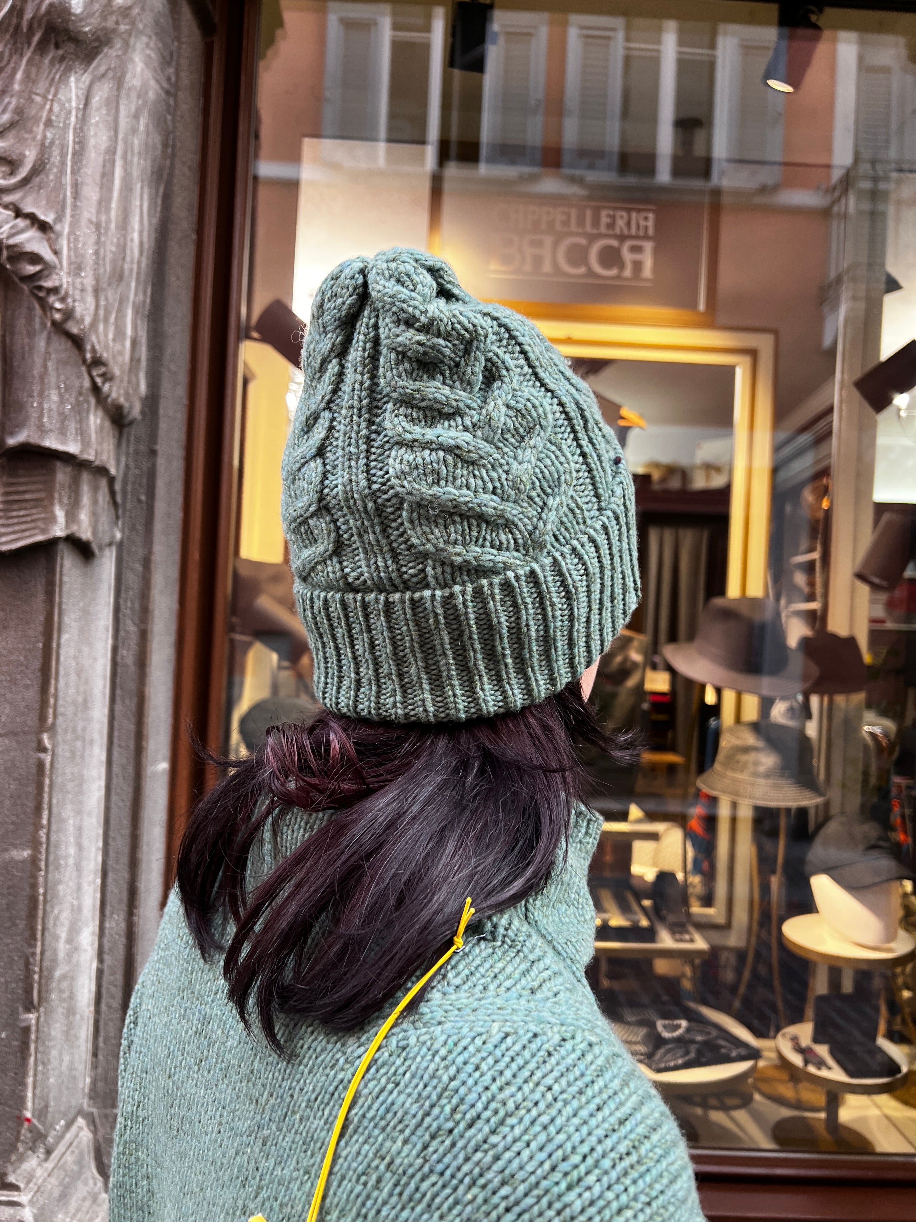 Berretto In Pura Lana Aran Treccia