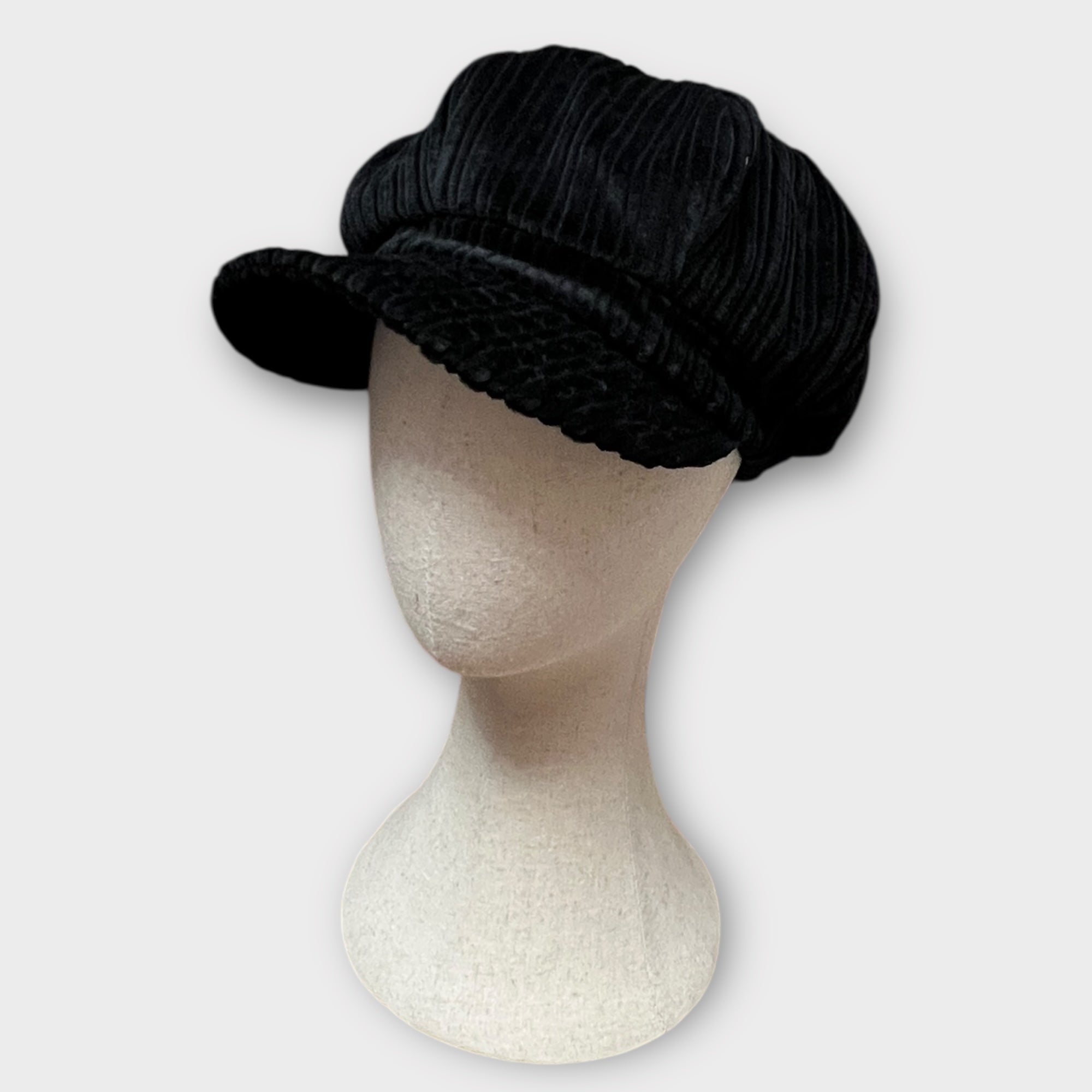 Cappello Monello Unisex Con Visiera In Velluto Nero