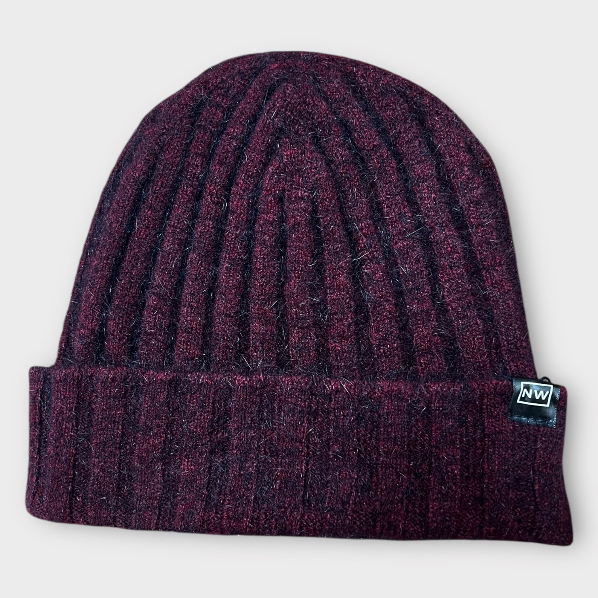 Berretto Unisex Con Risvolto A Coste Merino Possum Noble Wilde