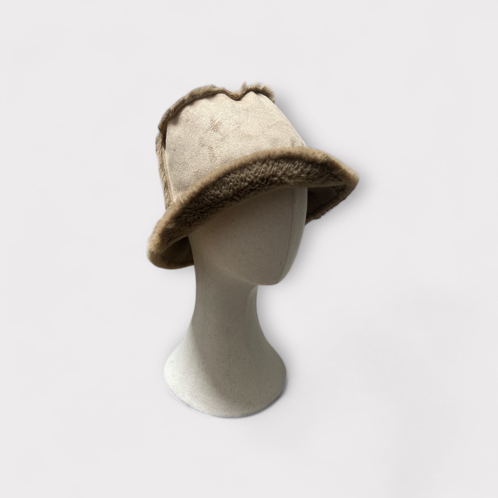 Cappello Donna in Eco Pelliccia Reversibile