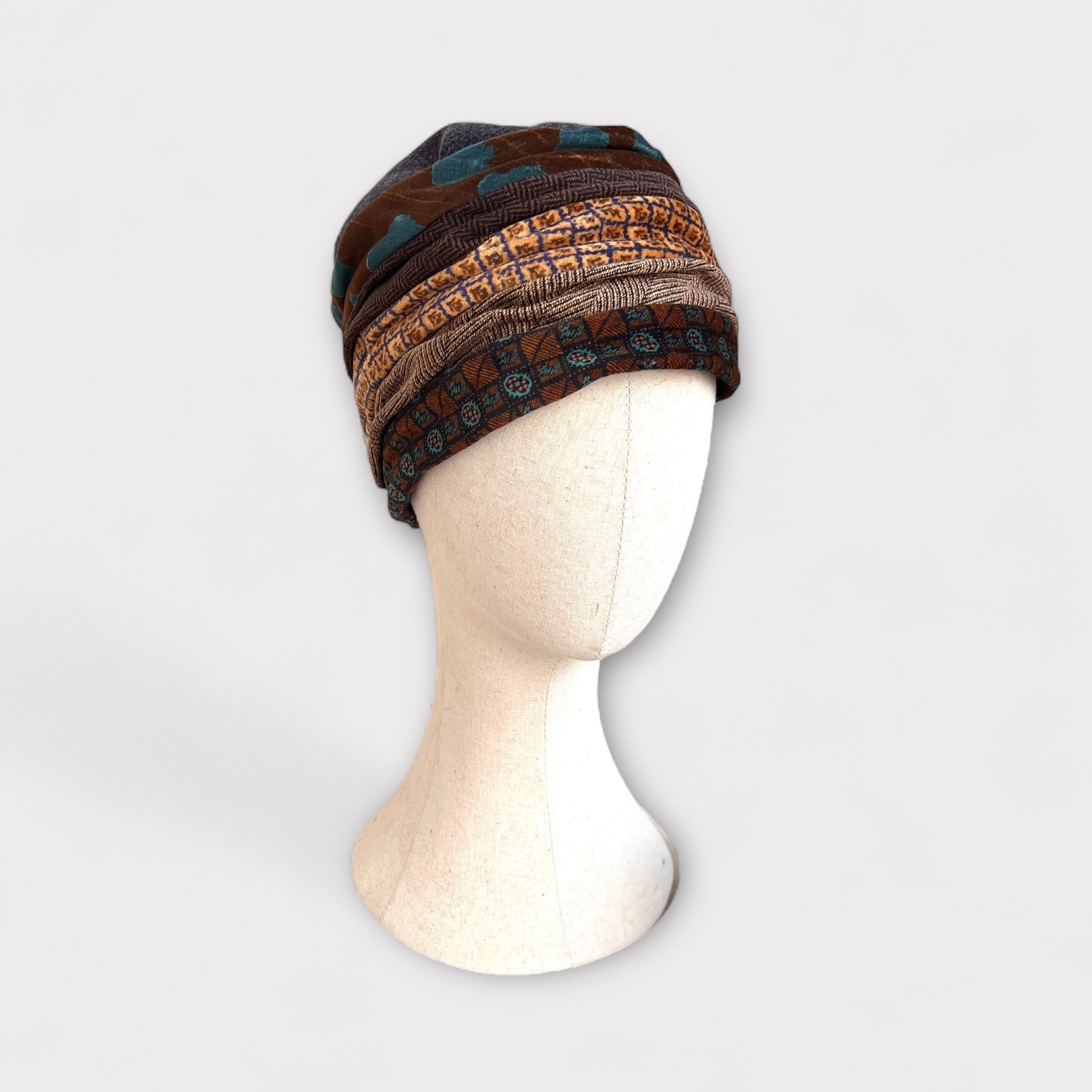 Cappello Toque Donna Invernale In Velluto E lana Patchwork Grevi