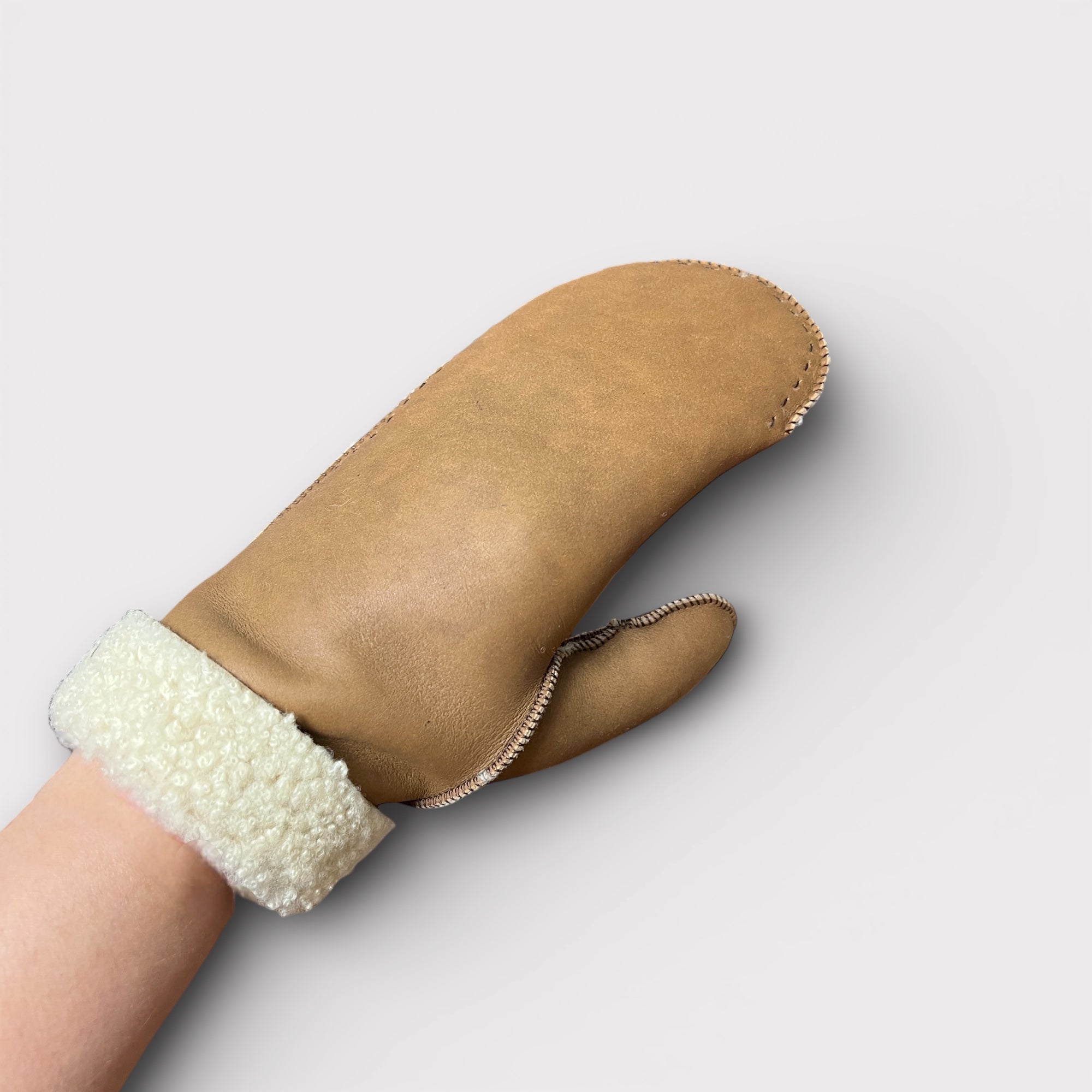 Moffole In Shearling Montone Nichols