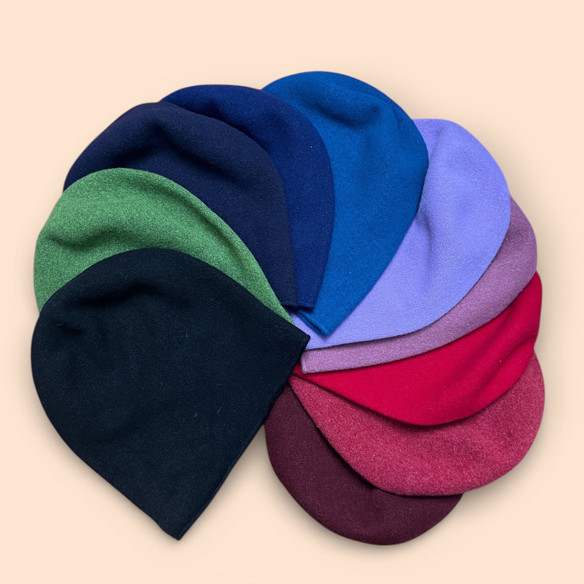 Berretto Beanie In Panno Di Lana "Nero" Kopka