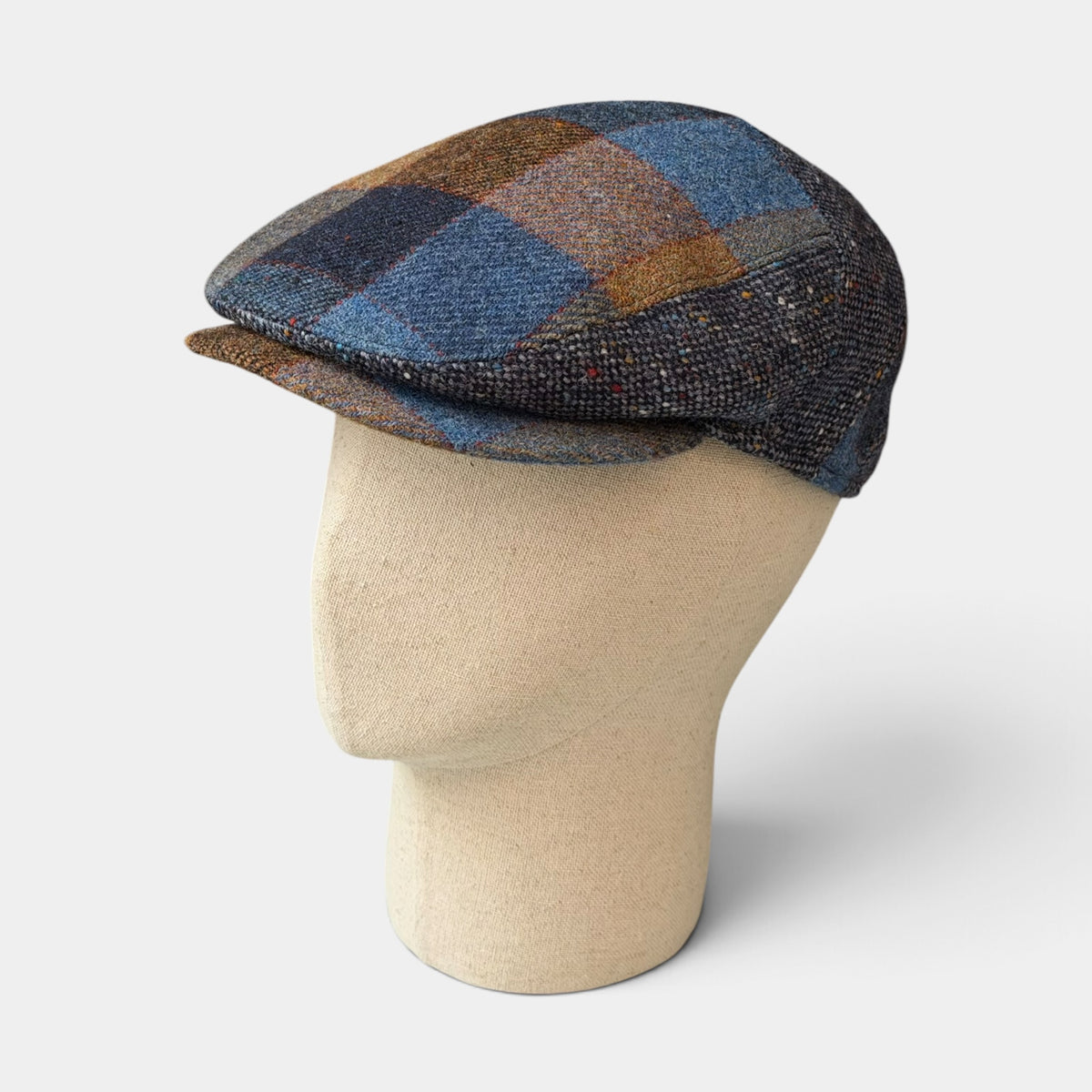 Coppola Invernale In Lana Motivo Patchwork Check