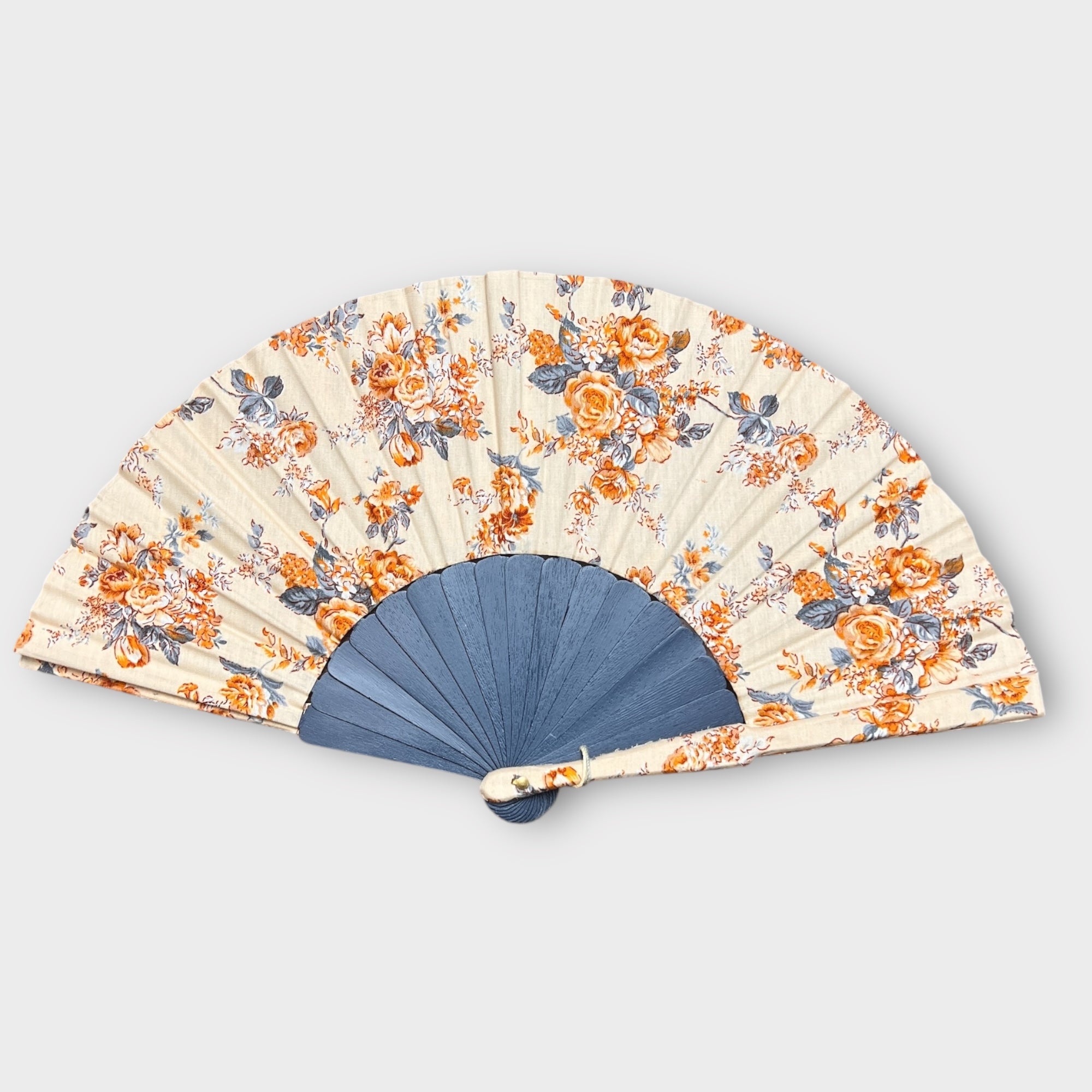 Ventagli Artigianali In Seta e Legno