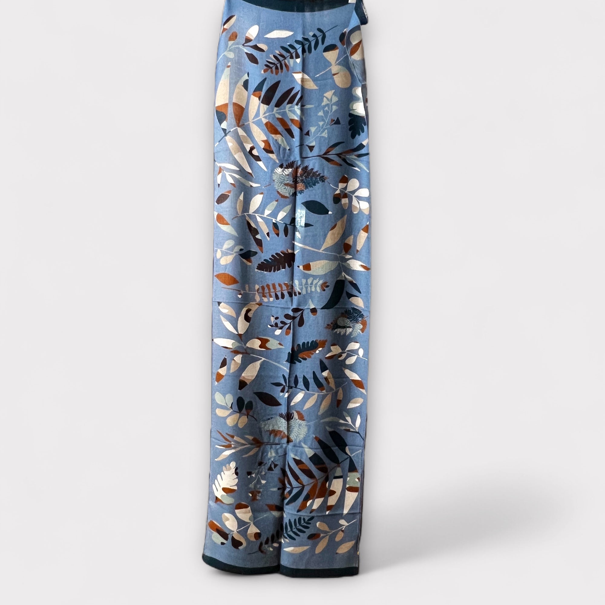 Sciarpa Sottile Unisex In Twill Di Pura Lana 55 x 190 cm