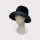 Cappello Invernale Donna In Velluto nero e jeans