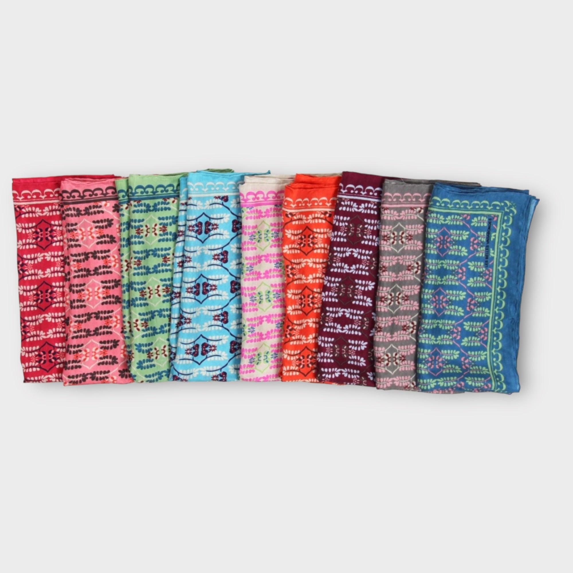 Foulard In Pura Seta 50 x 50 cm Albertine In Scatola Vintage