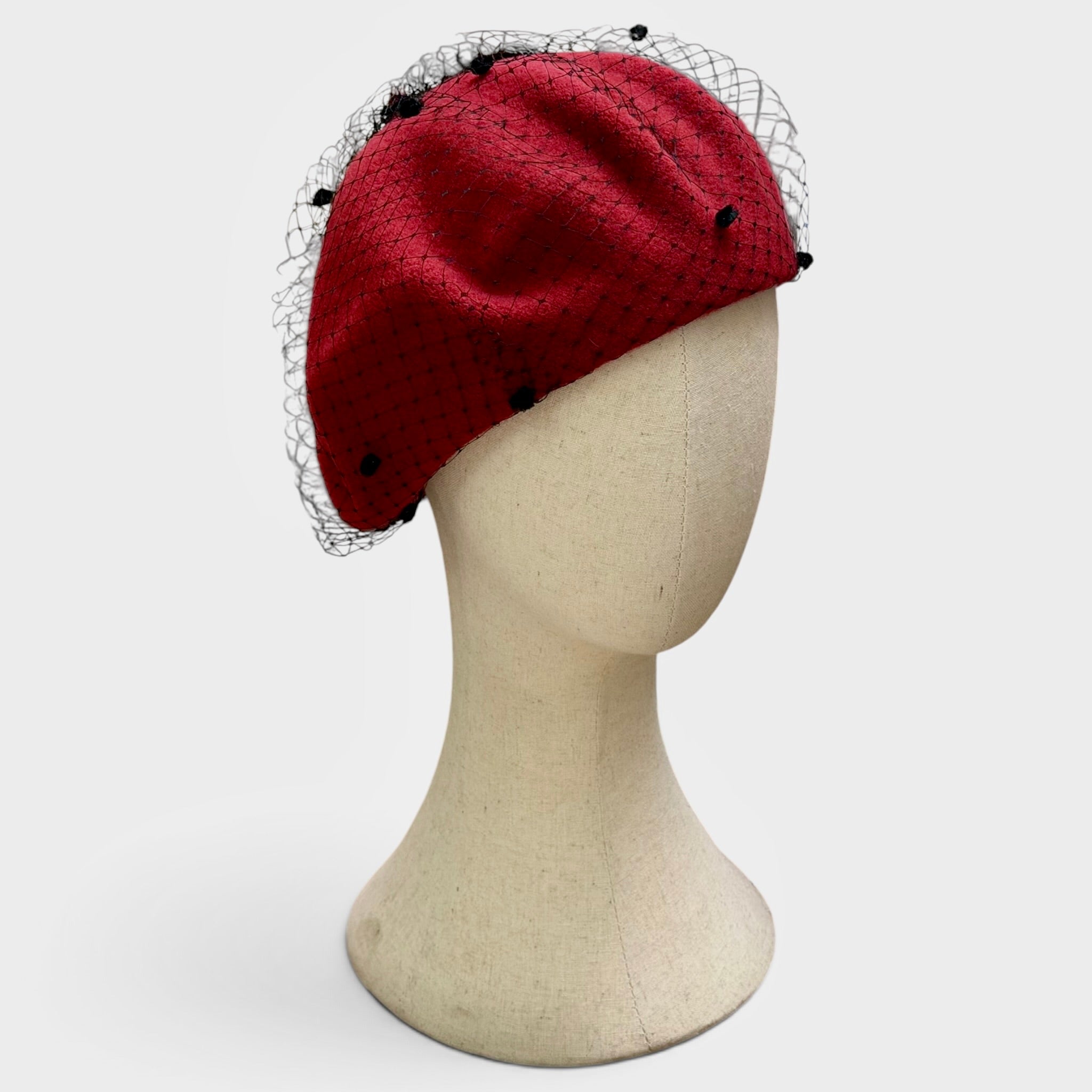 Basco Invernale Donna In Panno Di Pura Lana Con Veletta - Made In Italy