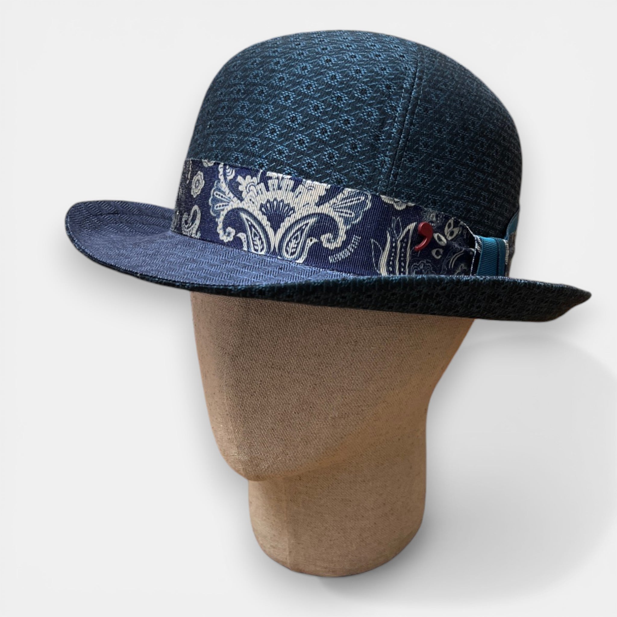 Bombetta Estiva in Tessuto Fantasia Azzurro Alfonso D'Este - Cappelleria Bacca