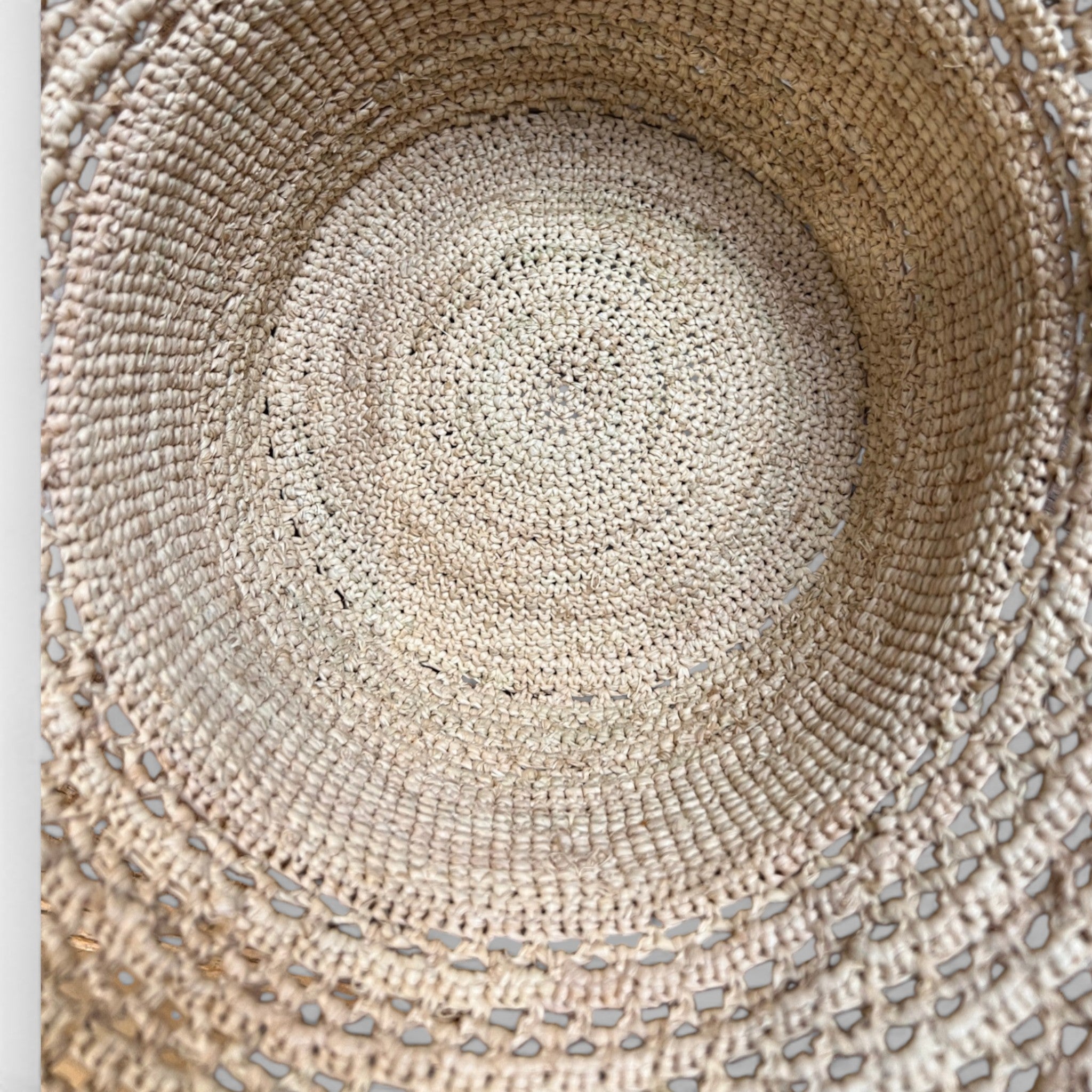 Cappello Cloche Estivo in Raffia Crochet - Cappelleria Bacca