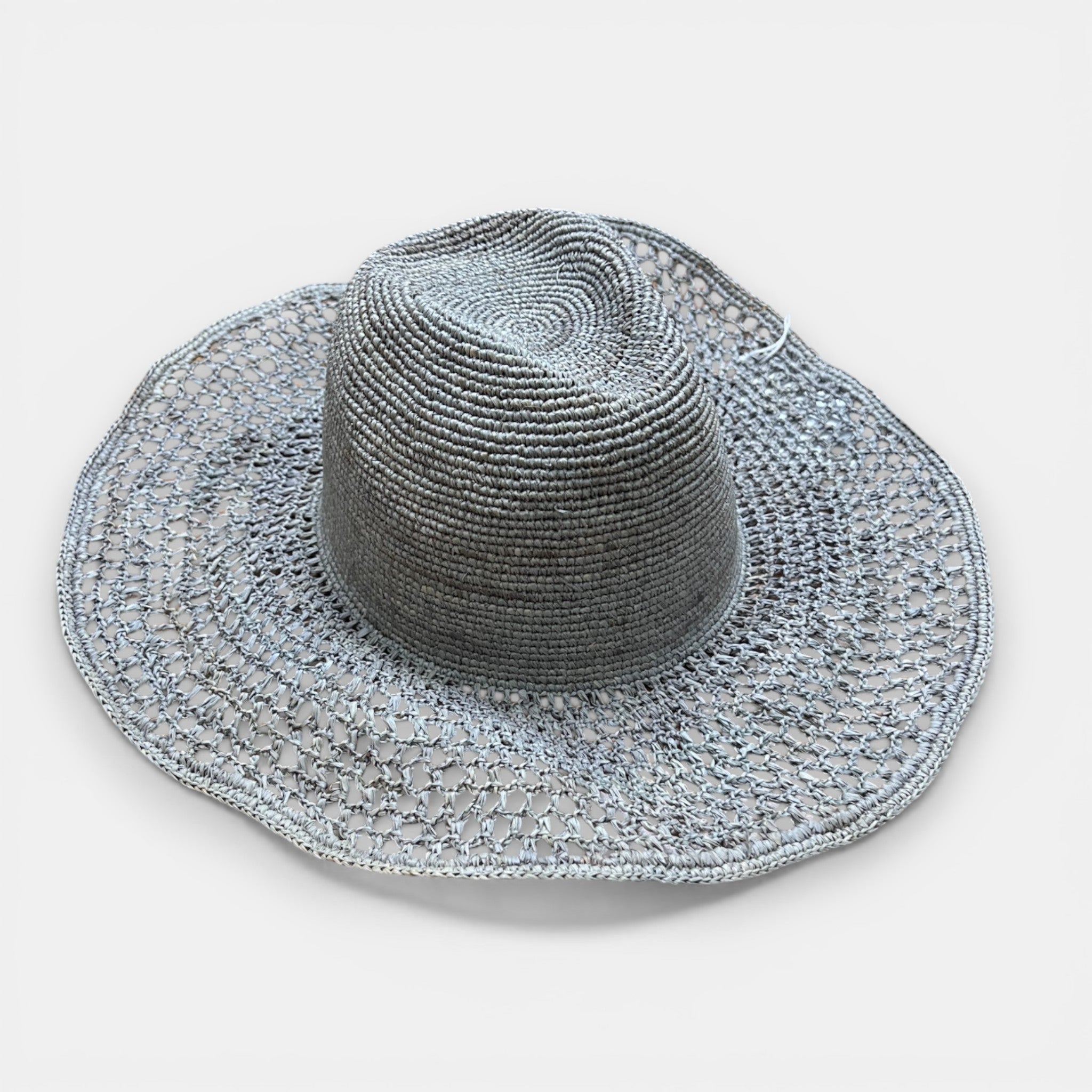 Cappello a Tesa Larga Estivo in Raffia Crochet