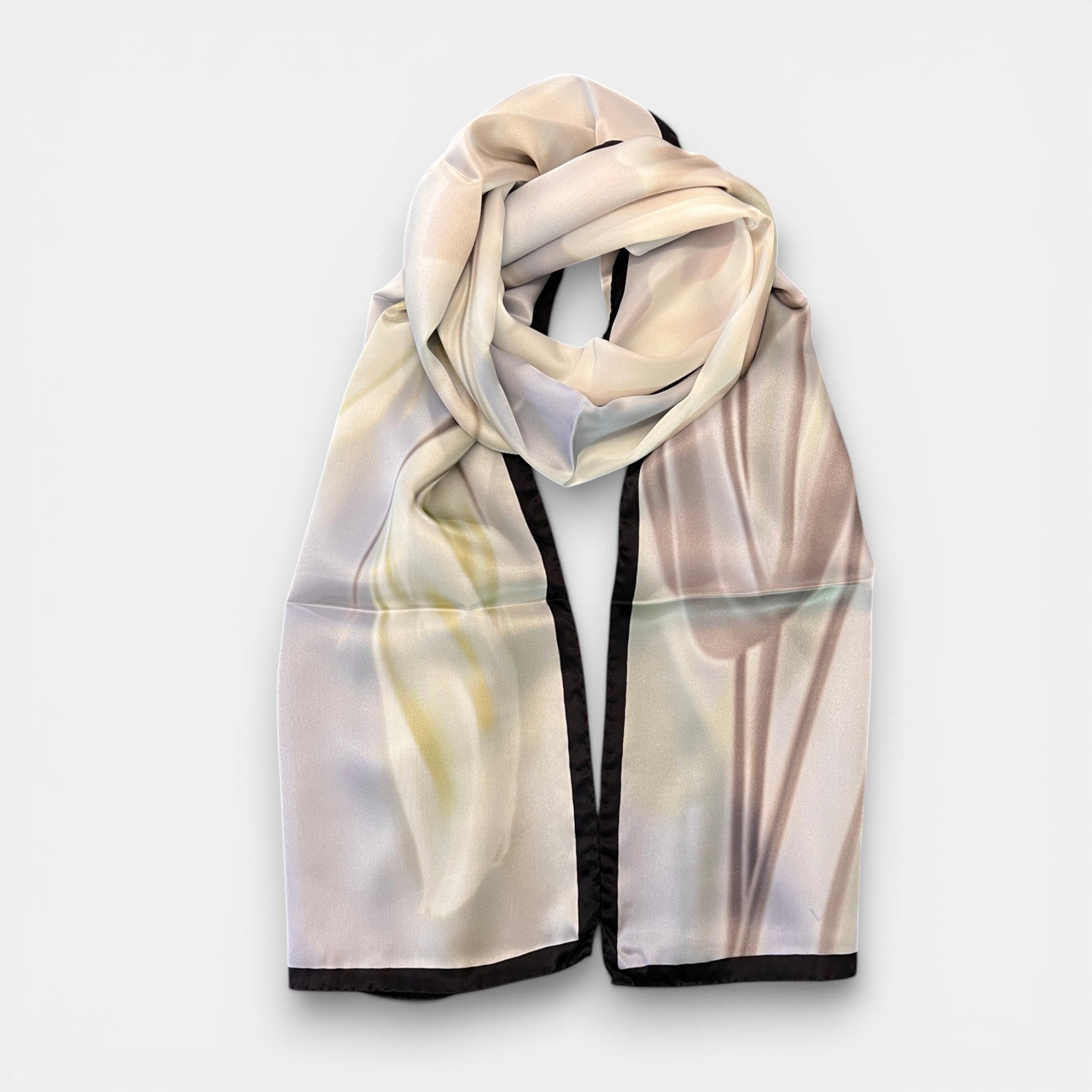 Sciarpa in Raso di Pura Seta Motivo Fiori Sfumati 45x160 cm