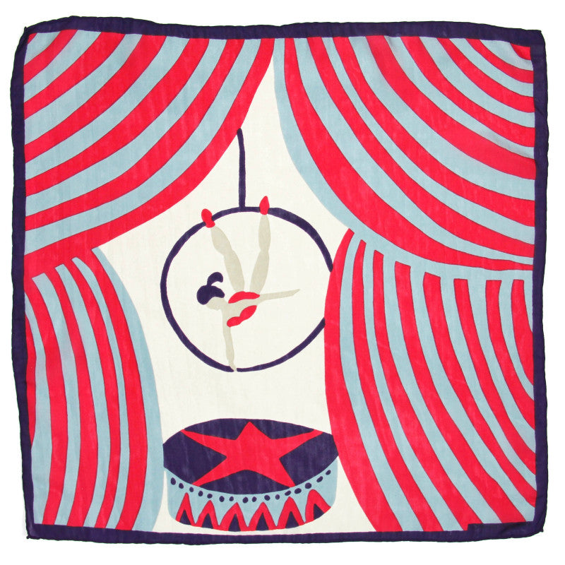 Foulard in seta con motivo Luna Park geometrico nei toni del rosso, azzurro e blu