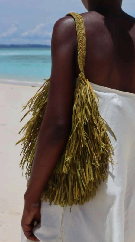 Borsa in Raffia Crochet con Frange