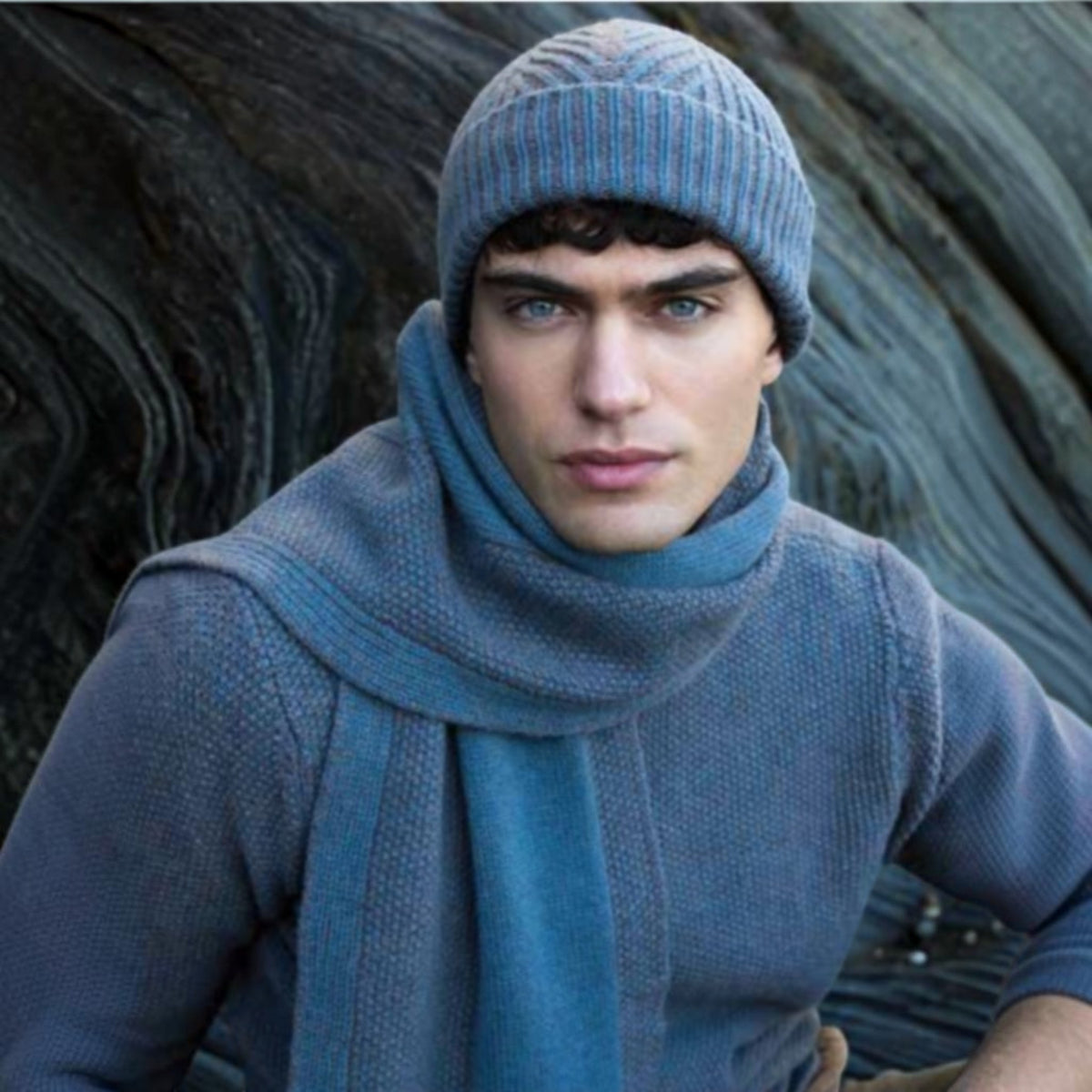 Berretto Con Risvolto In Pura Lana e Cashmere Aran Herringbone