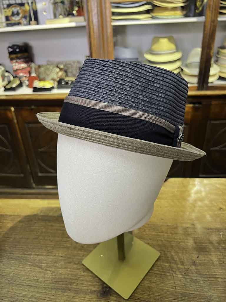 Grevi Small Wing Straw Trilby Hat