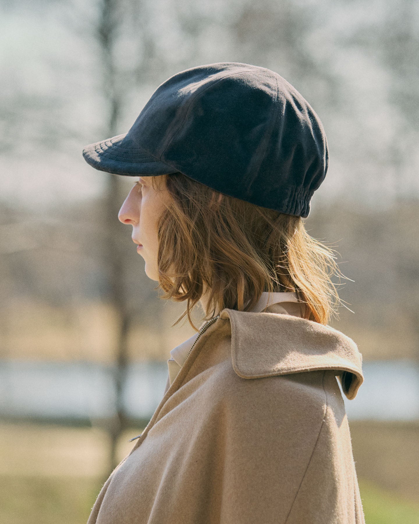 Berretto In Velluto Con Visiera