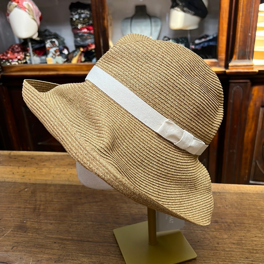 mature ha. BOXED HAT 101 natural×black＊-