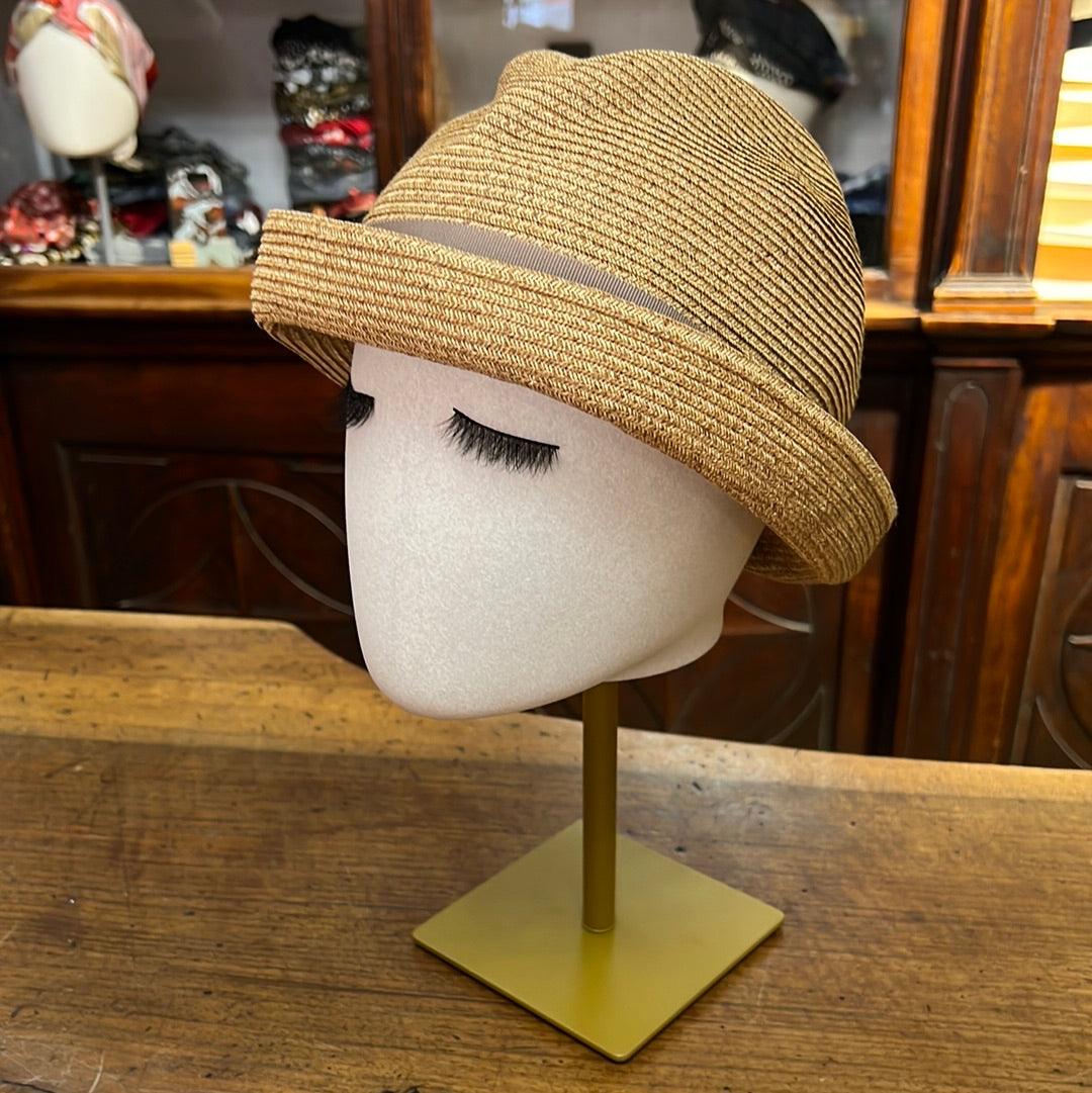 Unisex Hat Small Wing Mature Has Foldable Straw