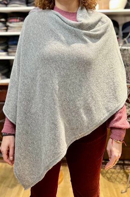 Mantella Poncho In Puro Cashmere Grigio - Cappelleria Bacca