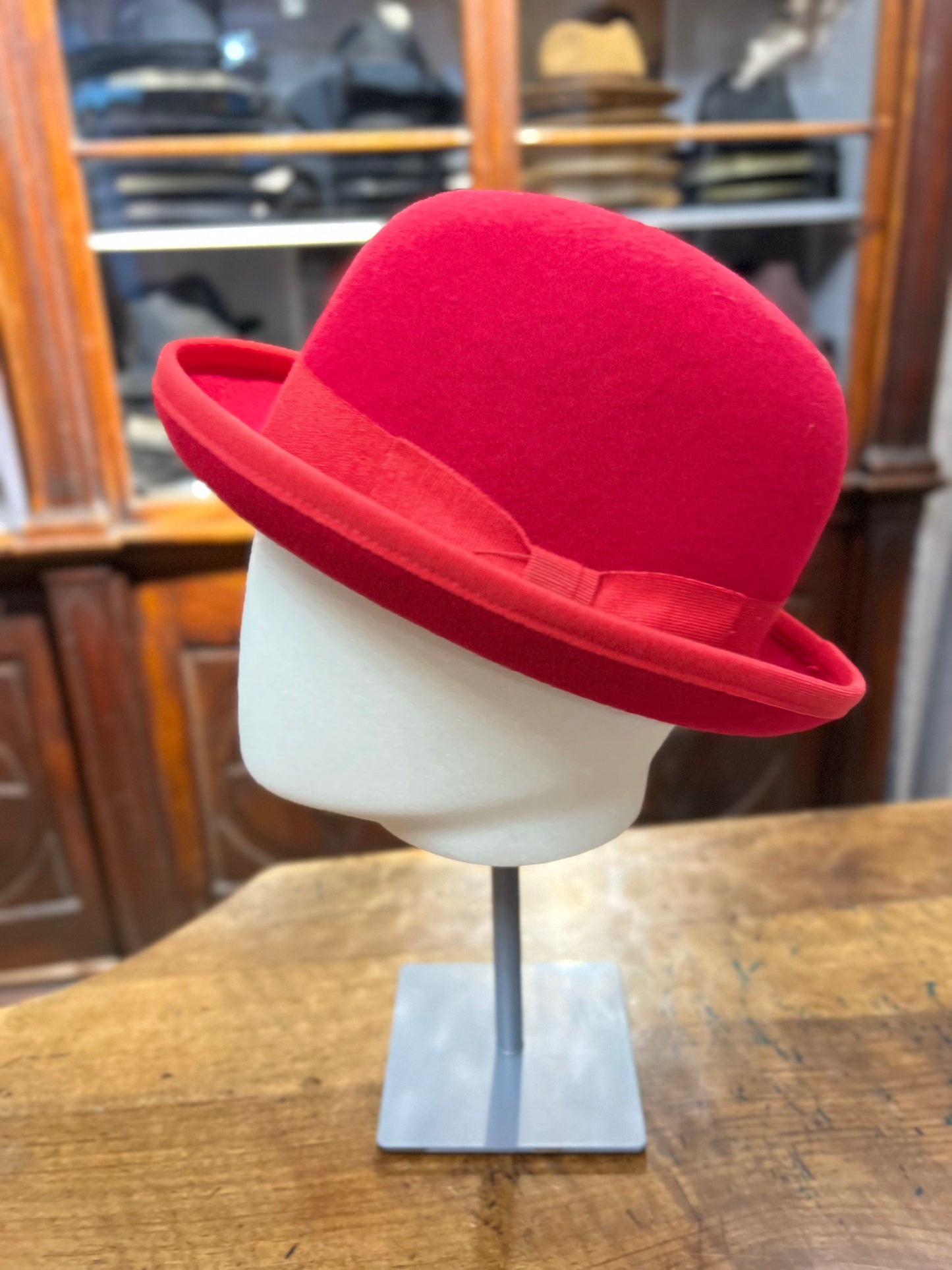 English Bowler Hat in Red Wool Felt Cappelleria Bacca