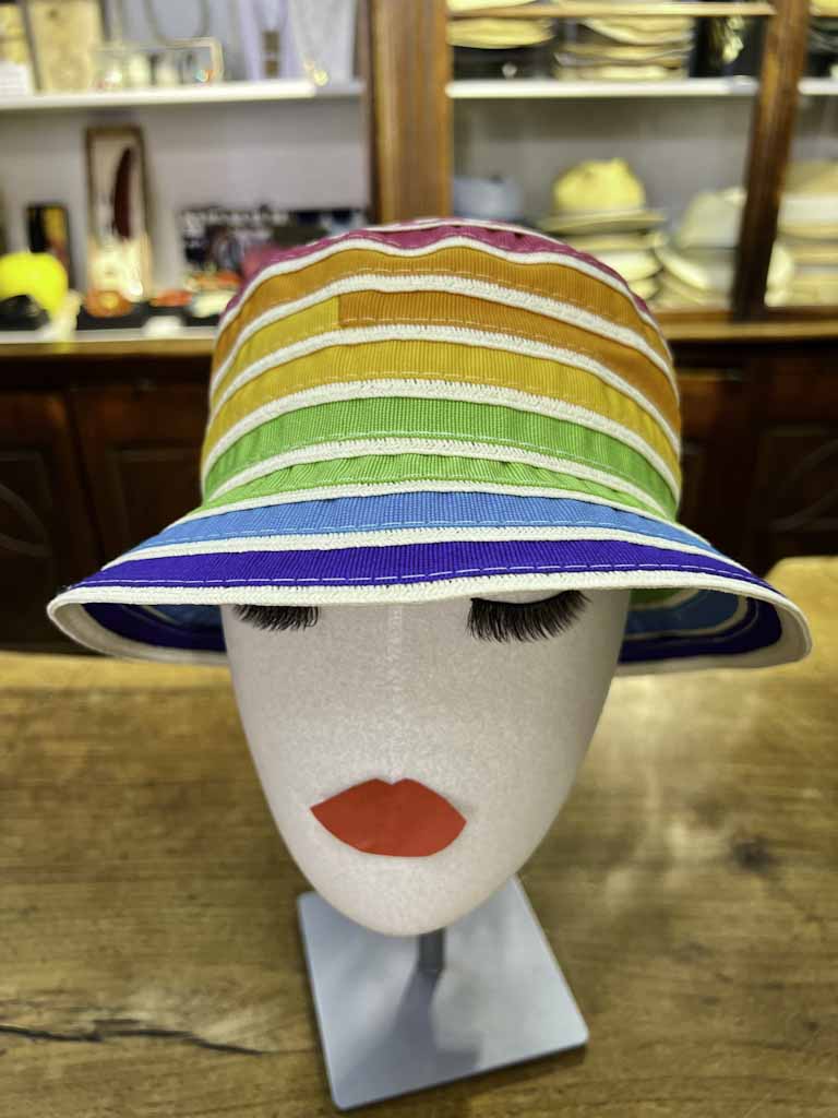 Cappello Bucket In Cotone Color Arcobaleno Arrotolabile