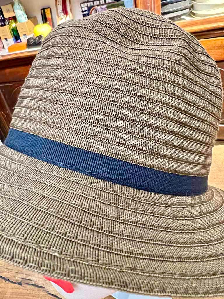 Cappello Grevi Marrone Trilby In Tessuto Arrotolabile